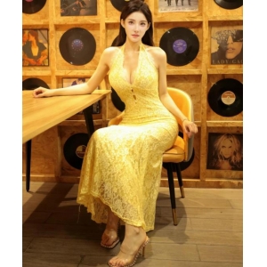 女天使梨霜儿感性黄色网状丝连衣长裙半脱秀高挑丰腴身材引人入胜